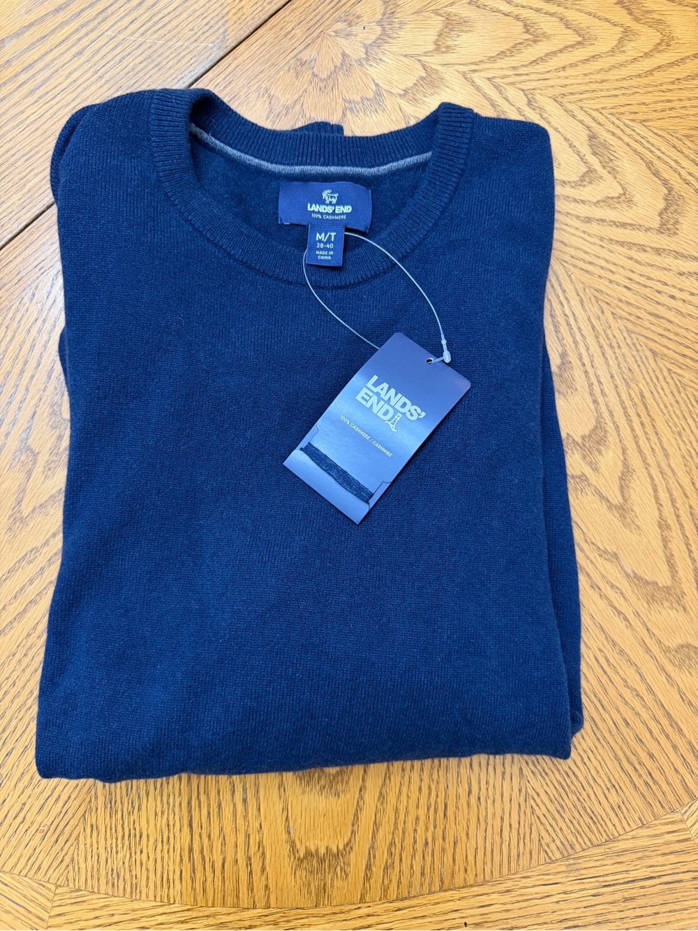 NWT Lands' End Navy Crewneck Cashmere Sweater - Medium Tall - Picture 6 of 6